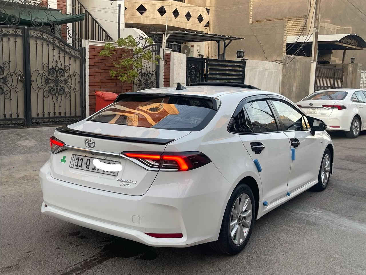 السلام عليكم
للبيع تويوتا كورلا هايبرد 
الشكل الخليجي 
موديل 2024 
مكفوله عدى شبر بارد باب الصدر فقط 
ماشيه 25 الف 
رقم بغداد تحويل مباشر 
السعر 149 وبيها مجال بسيط 
للاتصال ***********
مكان السياره بغداد حي الجهاد حي الحسين
