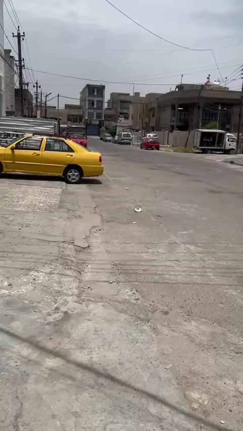 الدار للبيع 174 متر مسلح بناء قديم
بغداد الجديده النعيريه مدرسه حمورابي الشارع العريض نفسه مولده احمد الدليمي
الطابق الأول غرفه النوم مطبخ ستقبال عدد 2 نساء و رجال هول خدمات
الطابق الثاني 3 نوم وحده سويت
السطح شتاكير البيت  بناء مسلح قديم 
*********** واتساب السعر
