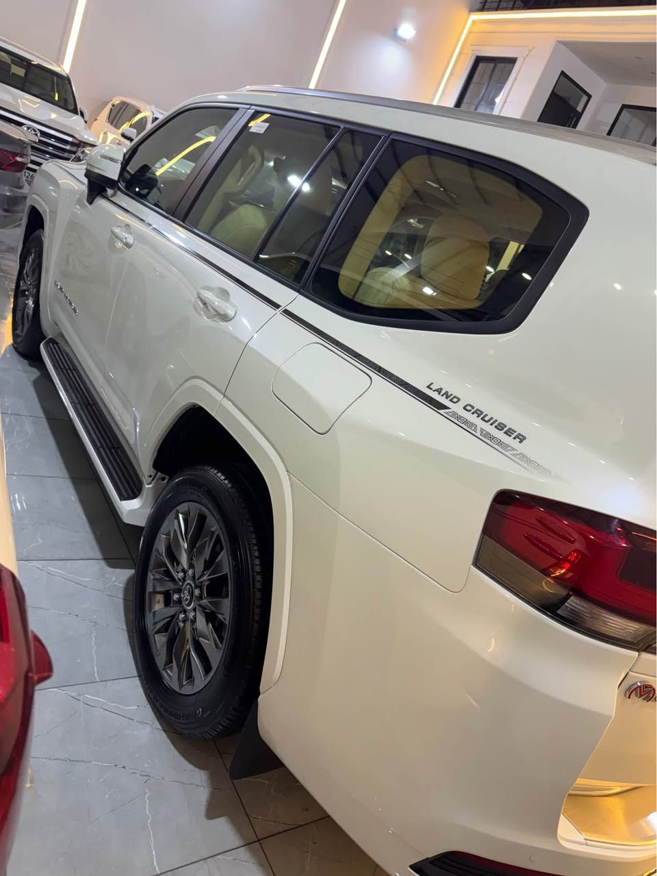 ‏ Land  Cruiser  2024
  

GXR   FULL Option

……………………………………………………….

تویوتا    لاندکروزەر

2024   سپی

6     پستن

مەکینە
4.0L

………………………………………………………….

جی  ئیکس   ئار

3    شاشە

بێ    تۆربۆ

………………………………………………………………………….

مواسفات

کوشن  جلد

کوشن  کارەبایی

شوێن  مۆبایل   شەحن   کەرەوە

کامێرای    دواوە

 
سندوق  کارەبایی

حەساس

ساردکەرەوەی  کوشن

3  شاشە 

ئاوینە  رادار

لایت  زینۆن

لایت  لید

دیاریکردنی  خیرایی

شغال

8   ایرباگ

………………………………………………………………………….

ماوەی     رۆیشتن

  
22        هەزار          رۆیە

حەقیقی    بە   شەرت
 

………………………………………………………………………….

وارد    عیراق

شەریکە    جیهان

ضمان  40  هەزار

………………………………………………………………………….

بێ      بۆیاخ

بێ      تەحدیل

بێ      تەزرە

بێ     کرانەوە

……………………………………………………………………….

شوێن           هەولێر

 
معرض         جوهر

…………………………………………………………………………

نرخ

……………………………………………………………..

684                                           وەرەقە
 

…………………………………………………………………………

***********

(   واتس    اب    هەیە   ) أربيل, العراق
