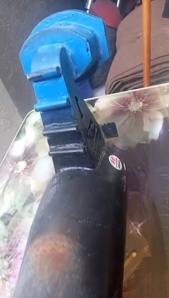 راصطات باكستاني للبيع سعر بلخاص وذا مراوس بطياري نضيف يجي خاص


**إذا كنت صاحب هذا الإعلان وتريد حذفه لأي سبب، رجاءا أرسل رسالة إلى الدعم الفني**