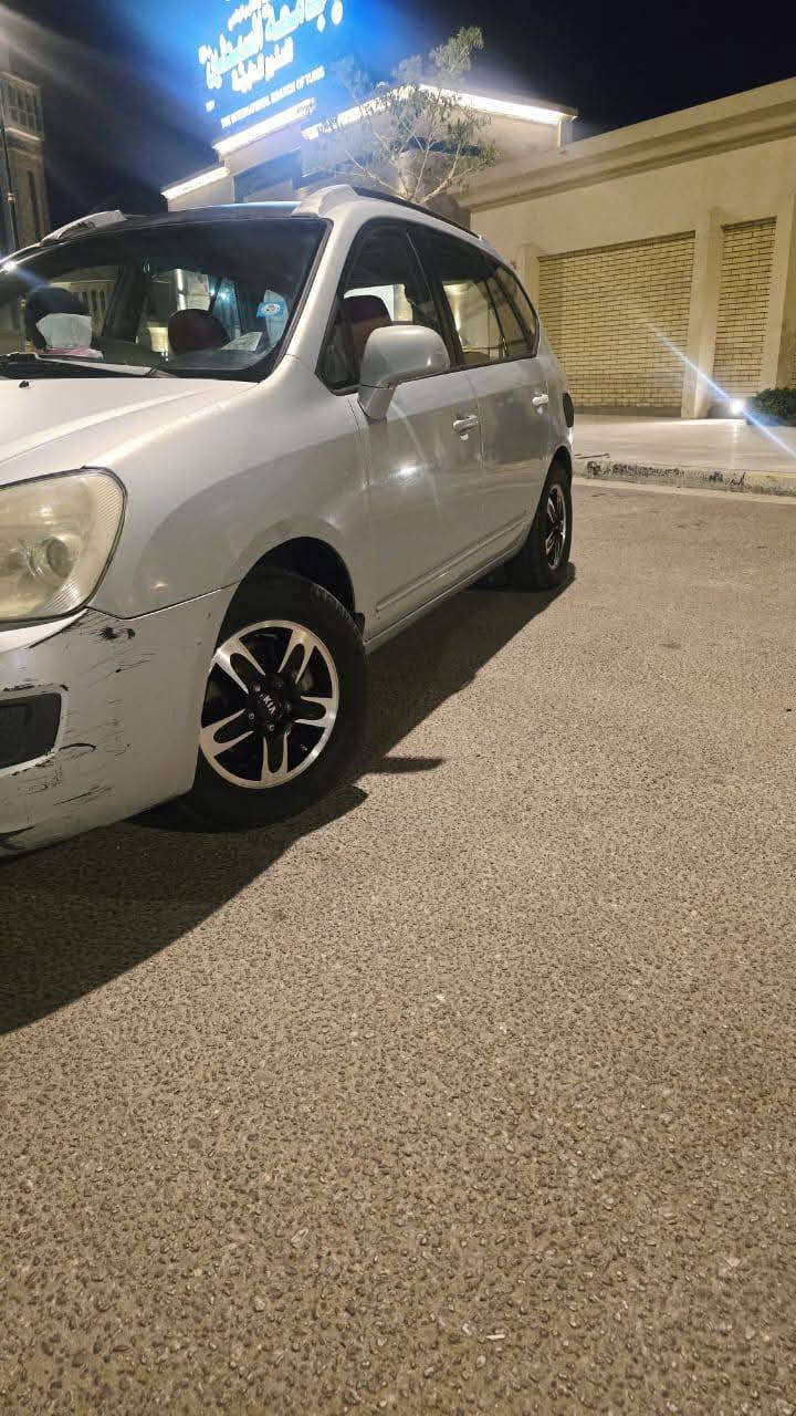 سلام عليكم
البيع كيه كارنزه 7راكب مكفوله من الضربه بيه ملاحضات بسيطه بيه جراد محرك جديد حداديه 80% رقم مثنى مميز  مكاني كربلاء المقدسه سعر 90بيه مجال ***********
