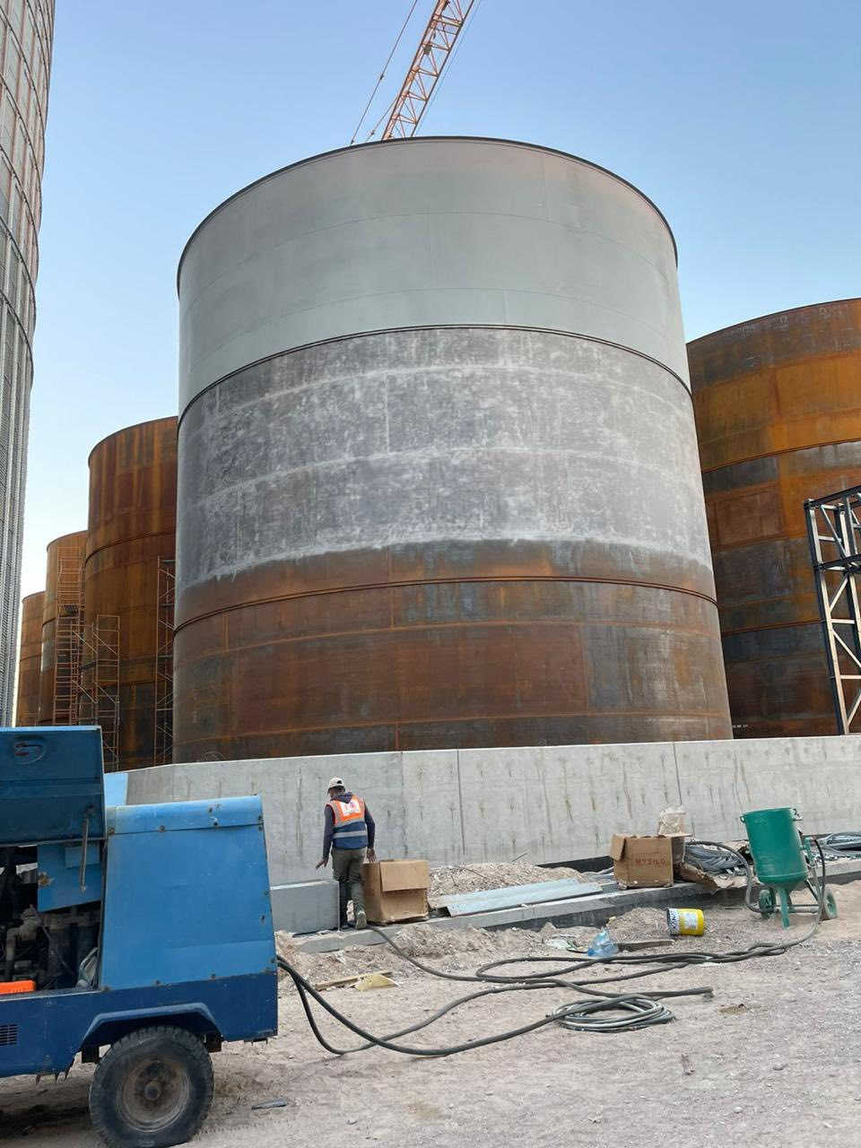 ✨ مكتب الليث للعصف الرملي والطلاء ✨ ***********
بخبرة وكفاءة عالية، نقدم خدمات العصف الرملي والطلاء باستخدام أحدث المعدات والمواد المضمونة.
✅ معالجة الصدأ وإعادة تأهيل المعادن
✅ طلاء احترافي بخامات عالية الجودة
✅ سرعة في الإنجاز مع دقة في العمل
✅ أعمال للقطاعين العام والخاص

📞 للتواصل والاستفسار: ***********

مع مكتب الليث … ثقة تترسخ وجودة تدوم.
