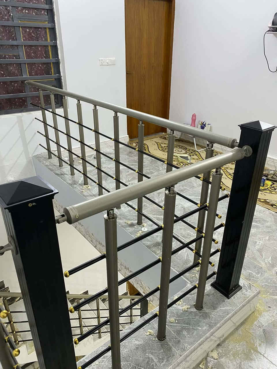 الى اهلنا في ناحية الفضليه نعمل جميع انواع السلام التركي والصيني والعراقي واتساب ***********
