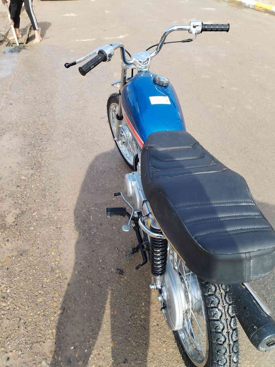 السلام عليكم دراجه للبيع سالها ثمانيه ايام ***********
