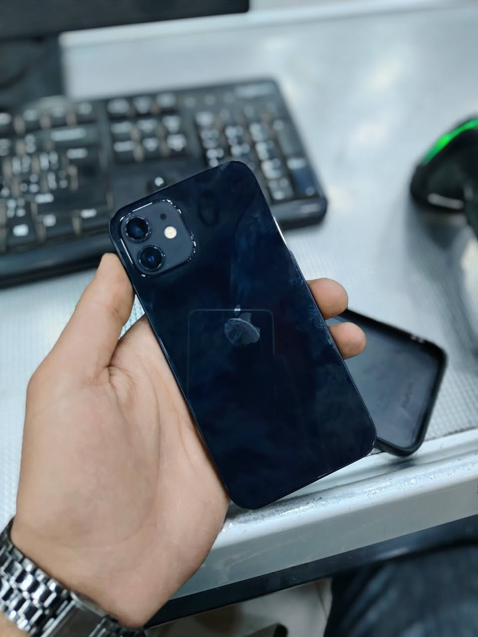 ايفون 12 عادي
ذ 128
بطارية 74
امريكي مكفول نظافة 99٪
***********
