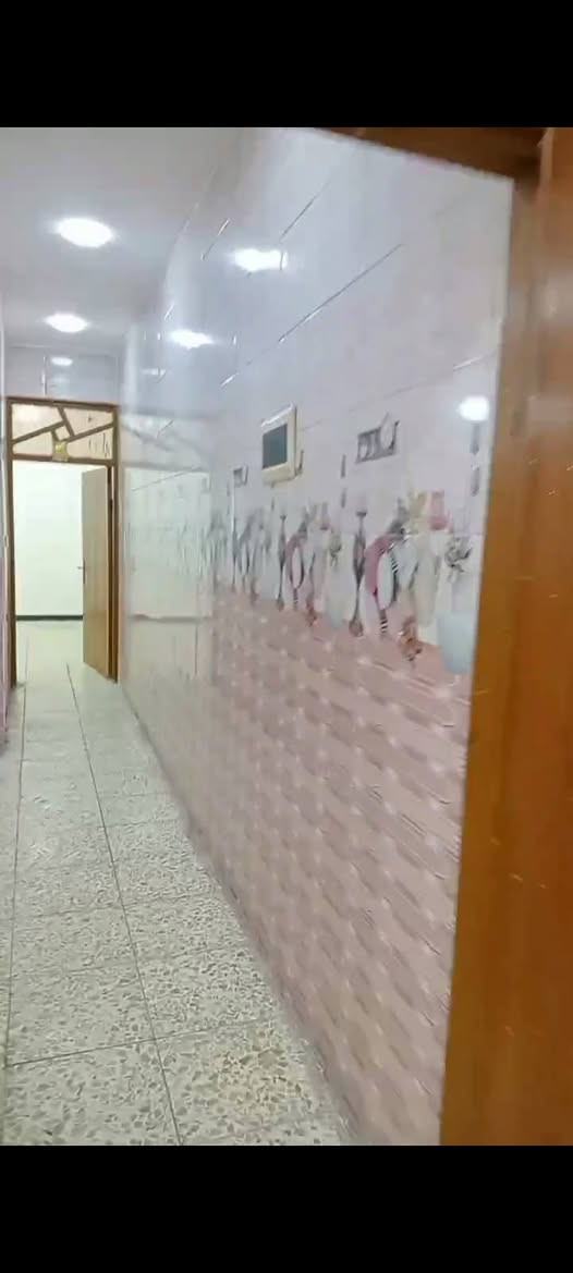 دار للبيع ٧٦م كميره قرب جزيرة بغداد السياحيه طابو زراعي سند٢٥طابق واحد قريب السوق هاتف
‏‪0771 802 8355‬ يوجد واتساب
