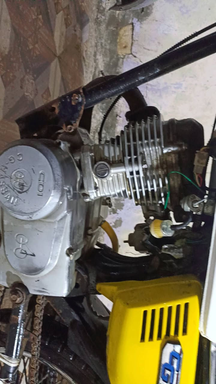 السلام اربعه كير مكينه ارشه دراجه كلشي بيه جديد تايرات تانكي بنزات واير سكليتر واير كلج بلك كله جديد دراجه كلك كلك تجي تاخذه من باب بيتي مفتوحه مره وحده مكاني ديوانيه شارع الوكفه خلف بريد تحدي معروضه ب275
*********** بي واتساب
