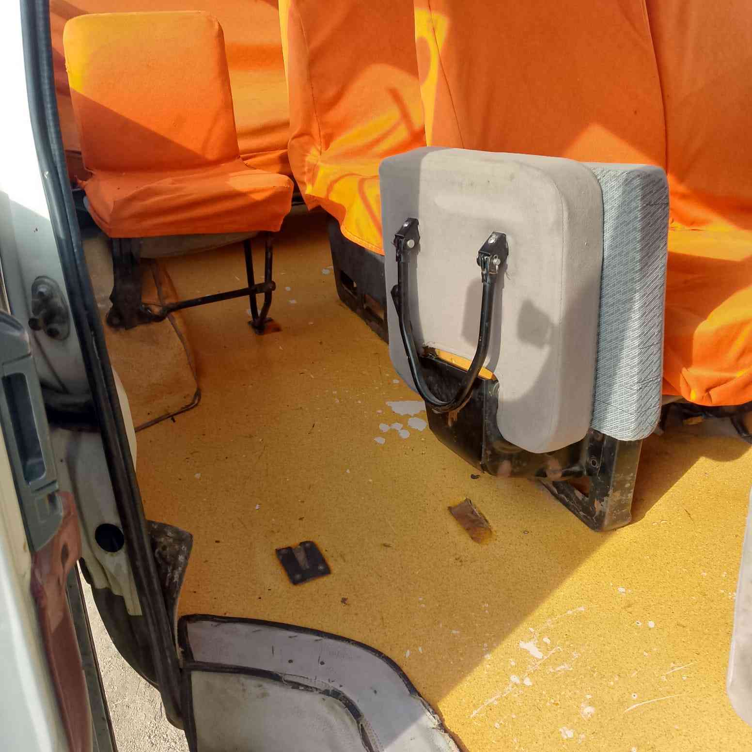 فتون مديل 2015 موصليه محرك حداديه كفاله سياره جاهزه.    ***********. العنوان بصره بيع.  بدون مراوس.  مكلف بنشر.  السعر. ٤٠ ويه مجال حك الجيه
