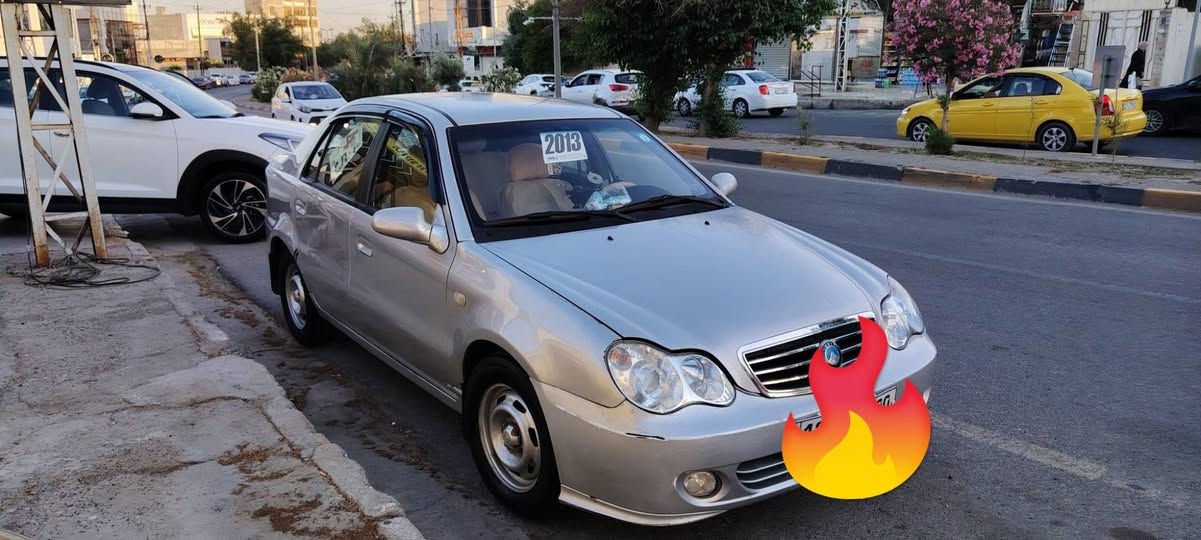 سي كي موديل ١٣ كصه قديمه
السياره جاهزه من كلشي
مكينه وكير (شرط الفحص) وتبريد شغال
بيها صبغ بجاملخ الخلفي  (فقط)
سنويه وهزه جديده
رقم نينوي
سعرها ٥٢ وبيها مجال لطيبين
***********
