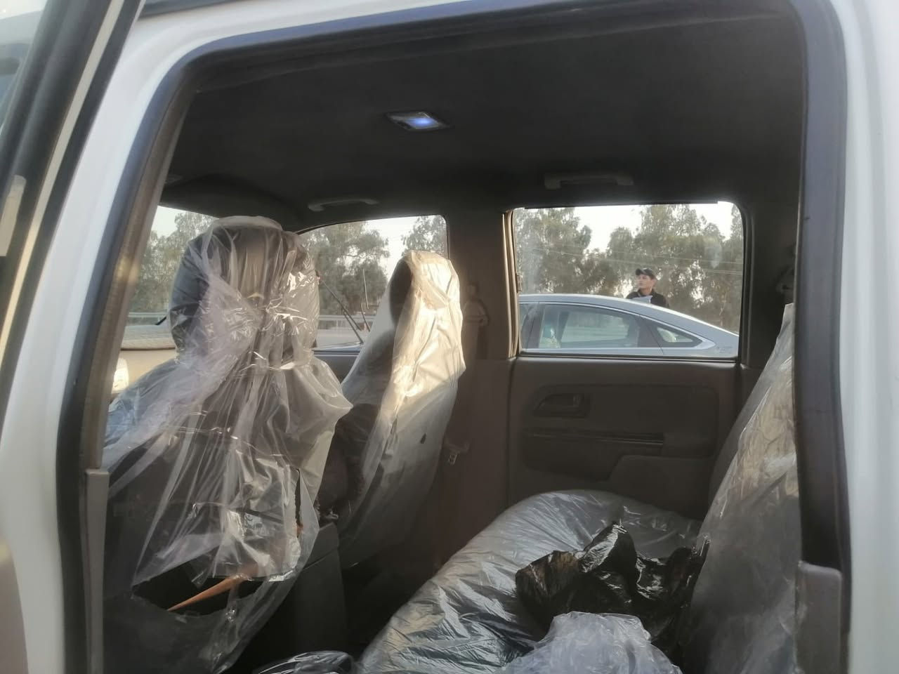 سياره شوفرليت لوف موديل ٢٠٠٤ مكينه ٦ سلندر سنوبه ٢٠٣١ تحويل مباشر ديالى كامله بدون نواقص قفل الأبواب سنترلك مع شاشه مواصفات
مكان سياره ناحيه كنعان 
للتواصل ***********
