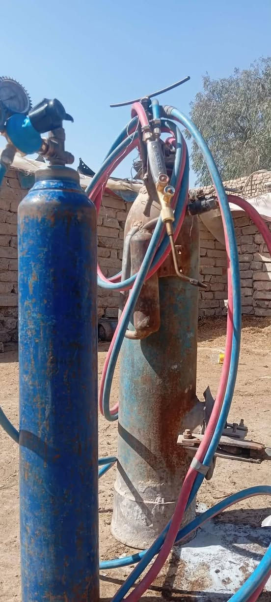 سلام عليكم اخون للبيع السعر 225وبيهه مجال ***********
