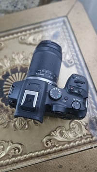 📸 للبيع Canon EOS R7  للبيع كاميرا Canon EOS R7 بحالة ممتازة جداً، است...