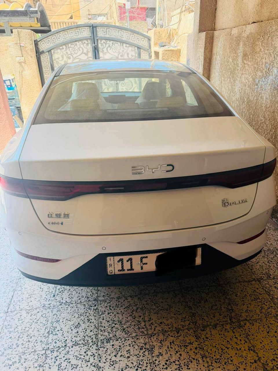 السلام عليكم
كن بلاس زيرو فقط رقمتهه 
داخل ابيض 
رقم بغداد باسمي 
السعر ١٨٨٠٠
والي يحب يعامل عل زيرو يروح يشوف معارض لحد يشوف جذب مال فيس بوك 
لاتصال *********** مكاني بغداد حي العامل
