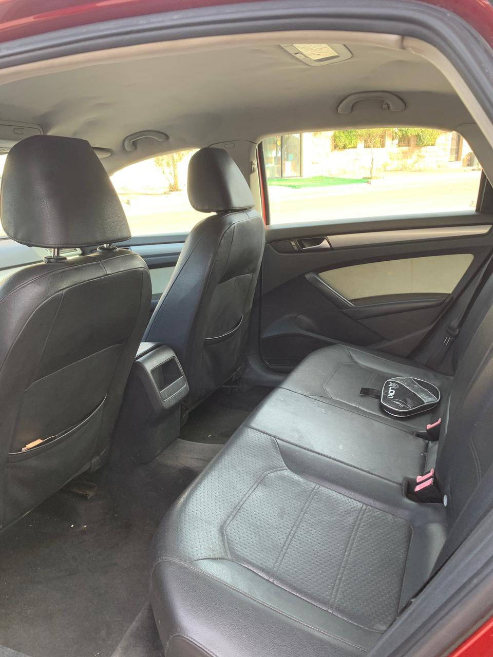 من رخصة صاحب پيج ادمن 🌹
باسات 2015 للبيع بدون مراوس بسعر مناسب 
وارد كندي 
مكينة اربعة سلندر 1.8Turbo مامفتوح كبس 
144,000mile
سيارة حلوة مال بيت كير مكينة تبريد كهربائيات بشرط 

سيارة بيها 6 قطع صبغ 
بدون دواخل ارباك ماطاك بلادي
٣قطع امامي وبابين و جامرلغ خلفي 
رقم اربيل سنوية قديم
دواخل سيارة حلوة جلد دشبول نظيف 

سعر مناسب : 97$ ‼️ فقط وبيها مجال للشراي 

عنوان اربيل 
للاستفسار واتساب ***********
