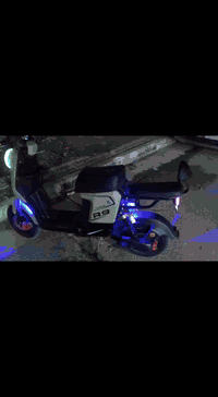 للبيعR9 أخت جديده مستخدم قليل موديل 25 تشتغل كارت وسويج وبصمه واحد على وأحد شرط الفحص سعر 350 كربلاء حي البلديه *********** سرعتها 109
