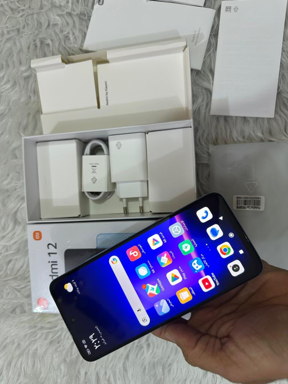 ريدمي 12 جديد ما مستخدم
ذاكرتة 256 عشوائية 16
كامل الملحقات السعر 160 شراي خاص او اتصال
 ***********
