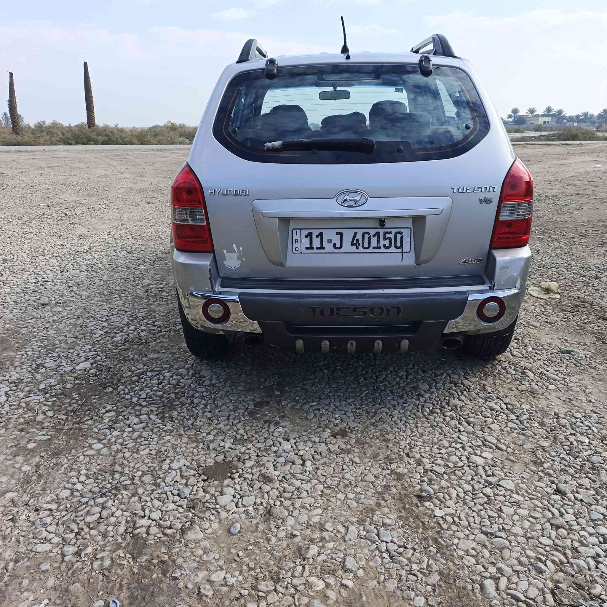 السلام عليكم 
توسان خليجي كفاله موديل 2009 رقم بغداد دولي محرك 2700 v6 
السعر 115 أوبيه مجال قليل 
مكان السياره بابل الحمزه الغربي 
رقم الهاتف ***********
