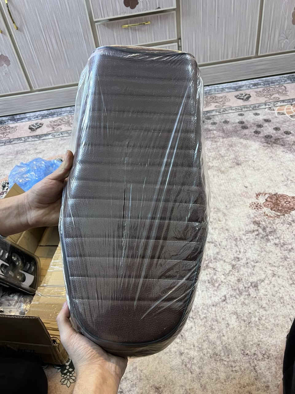 سلام عليكم
كشن +لد مع سكن نهاري مع عدسه ايراني حديث كامل هوه والقواعد مابتهن كلهن جدد ممفتوحات غير مستخدم مكاني الشيخ حمد السعر 35 تواصل خاص 
*********** متوفر واتساب
