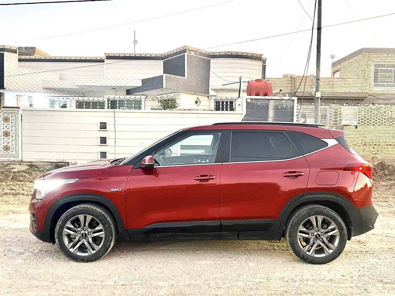 السلام عليكم  كيا سلتوس موديل : 2023 فول مواصفات سلايت روف فتحة سقف رقم فحص مؤقت تترقم جميع المحافضات 
عداد المسافة : 26 
حجم المحرك : 2000 ( 4,سلندر ) دوش 

ضرر السيارة :بنيد فقط وبارد بلجاملغ  

بدون دواخل

المواصفات : 
بصمة ابواب فتحة سقف سلايت 
‏‎بصمة تشغيل
‏‎شاشة دشبول ديجيتال
‏‎كاميرا
هاند بريك بصمة
اوتو هولد : 𝐀𝐔𝐓𝐎 𝐇𝐎𝐋𝐃
اوتو ستارات : 𝐀𝐔𝐓𝐎 𝐒𝐓𝐀𝐑𝐃
اوتو ستوب : 𝐀𝐔𝐓𝐎 𝐒𝐓𝐎𝐏 
رادار امامي (تحديد مسار)
‏‎رادار جانبي (نقاط عمياء)
‏‎رادار خلفي (التحذير من الاصطدام)
‏‎حساسات امامي
‏‎حساسات جانبي 
‏‎حساسات خلفي 
نظام :  𝐄𝐂𝐎
نظام : 𝐒𝐏𝐎𝐑𝐓
تحكيمات استيرن
كشنات كهربائي
تبريد لمس
تبريد مركزي
لايتات 𝐋𝐄𝐃 لید زينون بيلادي
بكلايتات 𝐋𝐄𝐃 لید بيلادى 
ويل كروم
السعر 162 للاستفسار ***********
