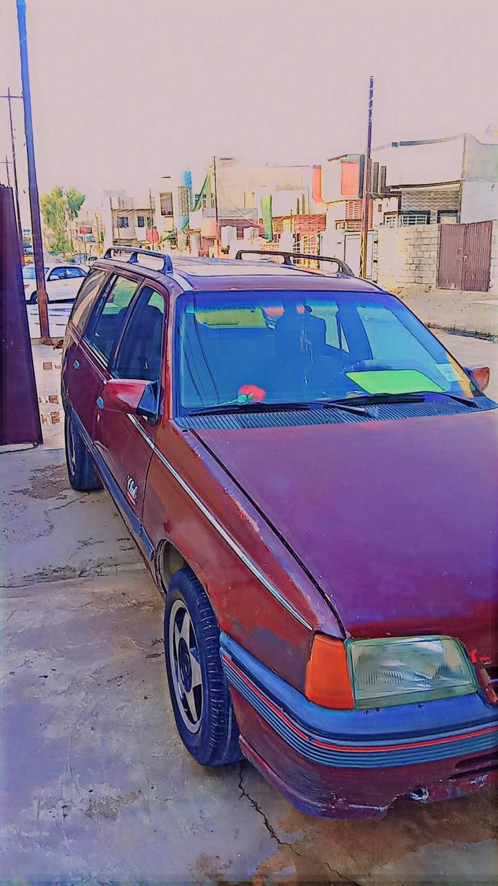 السلام عليكم سياره كاديت كربون بنزين شر التحويل رقم الماني  ***********
