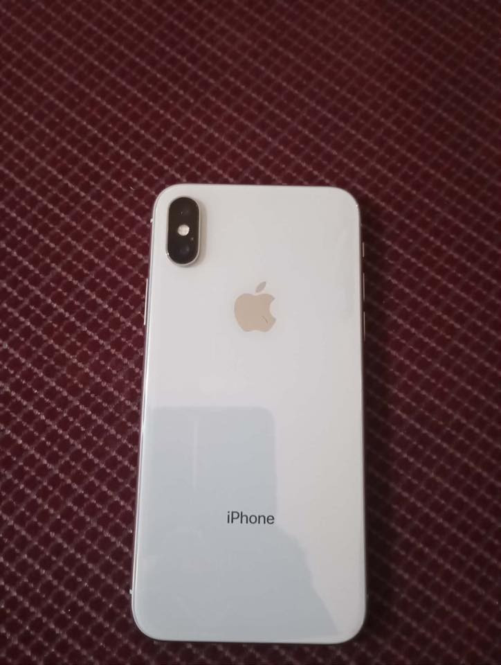 ايفون اكس عادي ذ64مبدل شاشه وسط وبطاريه اصليه 100 السعر 100ويا ملحقات شاحنه وكفر


**إذا كنت صاحب هذا الإعلان وتريد حذفه لأي سبب، رجاءا أرسل رسالة إلى الدعم الفني**