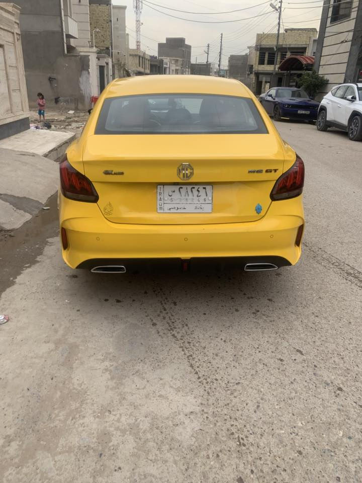 السلام عليكم سياره MG جيتي 2023 
صفره خصوصي بلاديه سياره نضيفه 
فول مواصفات 
فتحه . بصمه . رادار  . كشنات كهرباء .
ملاحضه الضرر شبر حار بل باب الخلفي الي وره الصدر وشبر بارد فقط 
السعر :90 وبيه مجال للشراي 
االعنوان: بغداد 
ملاحضه: السياره قصد
 استقطاع الكتروني من الراتب 
باقي سنه واربعه اشهر وتخلص 
الرقم : ***********
الرقم شغال اتصال واتساب
