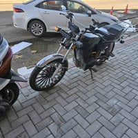 ما هو موديل الدراجة وسنة الصنع؟:  سونلك شحن تمشي مسافة 120 كيلو بلشحنة...