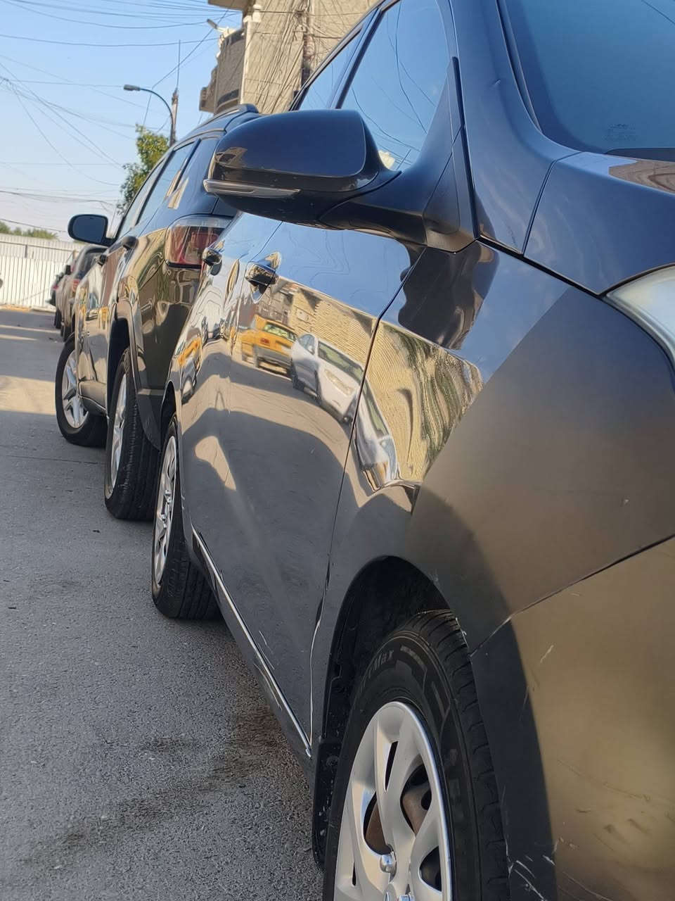 السلام عليكم اخوان 
هونداي i10 
موديل 2020
خليجي السيارة زيرو على ايدنا ماشية فقط 25 الف جديدة جدا شرط الفحص 
السيارة كفالة من الصبغ والتبديل فقط تحتوي على رصعات بالبدي وشخوط بسيطة جدا 
المحرك 4 سلندر مكفول من الفتح والتبديل 
والكير أيضا مكفول من الفتح والتبديل 
رقم اربيل تحويل 
السيارة استخدام والدتي جدا قليل الاستخدام باقية على وضع الشركة 
السعر 110وبيها مجال 
لاستفسار الاتصال على الرقم 
*********** 
المكان حي القاهرة
