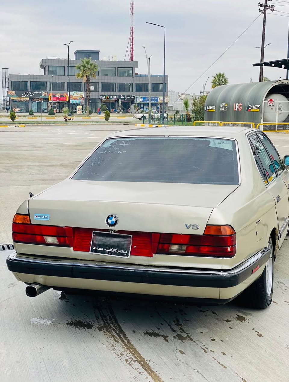 ٧٣٥
گێر و مەکینە بەشەرت
کارەبای کامل ئیش ئەکا
فول فولە بەس سڵایت نیە 
چوارجام کارەبا
دەبل جاک مەج
گێچ ٢٦٠
ئیمبری فایەر 
٦ کەلە
فۆرمیگا
ئۆتۆماتیک
پێش پان
گەرمی ئیشە
تەبرید ئاشیای پێوە یە بە کۆمپرێسەری پێوەنیە
سەنەوی ئەوالیات و وەکالەتی لەگەڵ بەشەرتی هەموو شتێ
سڵانسای سپۆرت 
ویلی شەمس
مەکینە بەتە ٣٠٠٠
مەکینەی ئەڵی گوڵە 
تەعدیل سورعە
ناو دەری لۆک لۆکە ماشاللە ئەوێ
سەیارە کە هەیکەلی ٥٠ گەڵای هەیە
بەس مەکینەکەی پارەی دوفەلم پێداوە
غەرامەش بەشەرت 
شوێن سلیمانی
گۆرینۆش ئەکەم  
*********** السليمانية, العراق
