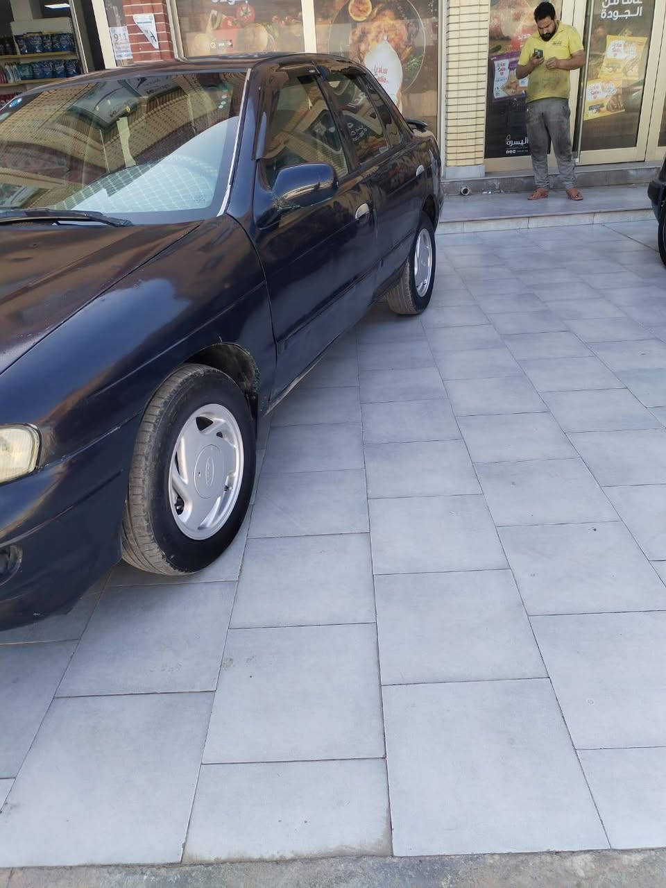 السلام عليكم.
كير محرك صدر كفاله تخم تاير جديد.
رقم بغداد تحويل مباشر.
موديل 1995.
المكان صلاح الدين
السعر 31 بيه مجال
***********
