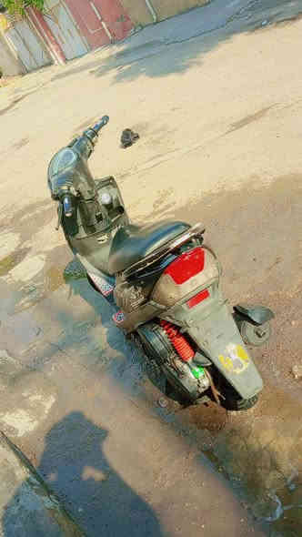 سلام عليكم دراجه ماكس عدله للبيع مكفوله كفاله عامه اكفلك سرقه ومكينه مامفتوحه ناقصهه بس فج مال بريك امامي  جيب وياك فيتر وتعال فحص قبل لا تاغذ سعر 675للتواصل ***********مكاني بغداد شعب قرب شارع 25
