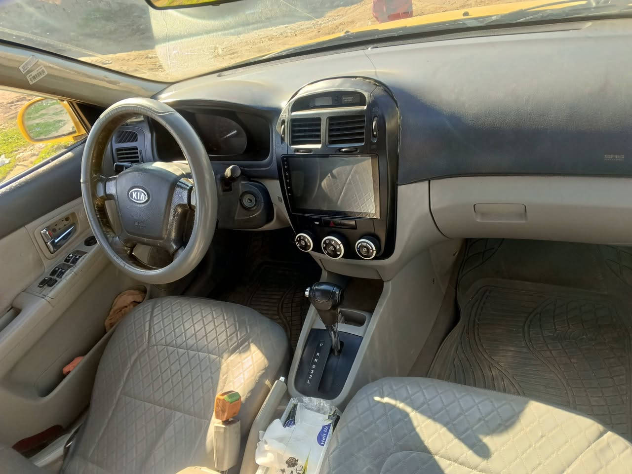 سبكتره 2009 سياره خير من الله كاملا من كير مكينه منضومه قاز فول تبريد تتفهه تايرات صدر. جديد. مكاني بعقوبه  حي لمعلمين رقمي *********** سعر 72 بيهه مجال قليل
