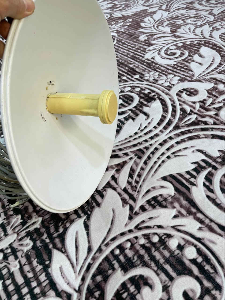 صحن انتريت مع الواير اصلي الصحن باب اول مكانه بغداد التاجيات قرب مرور التاجيات السعر 75 الف و بيه مجال / *********** / بغداد, العراق
