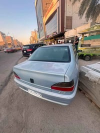 بيجو للبيع 2001 السيارة حلوة وخير من الله   📞 07725523783
