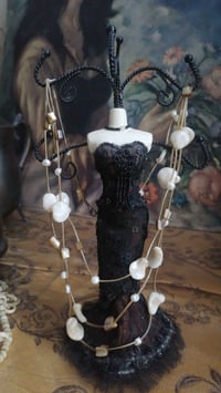 عقد شلال • لؤلؤ زراعي • بحري نادر