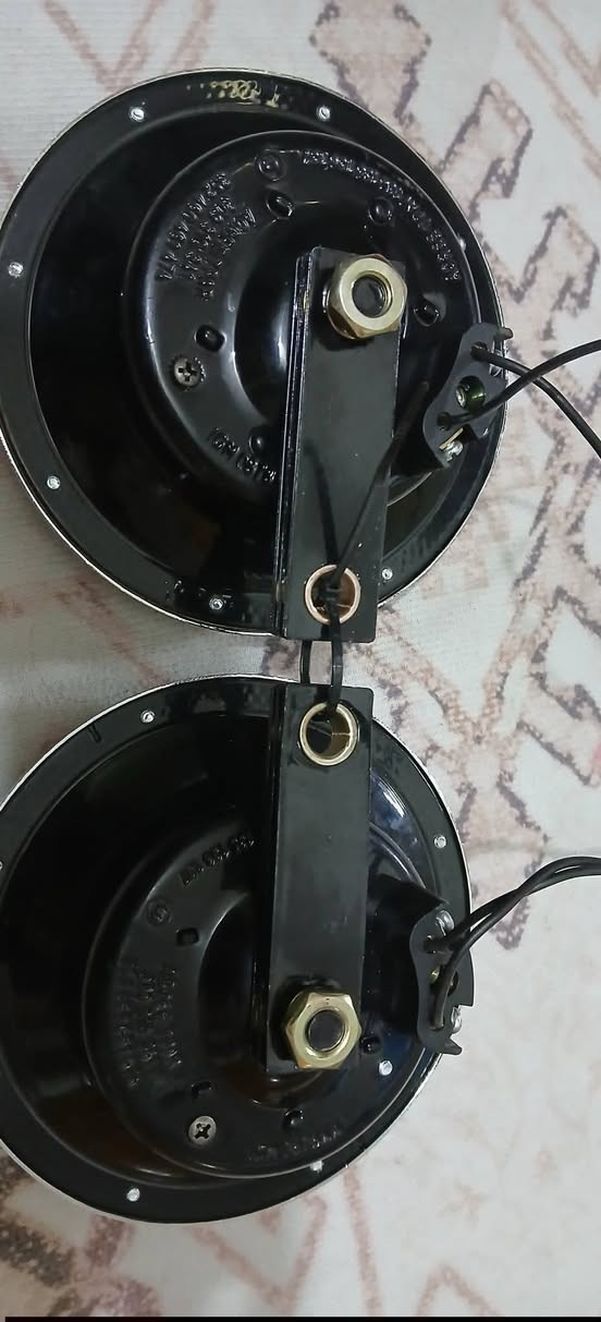 جنح ابو الكنر مطرز اقراص مختمه٢ب٥ شبابيك نيكل دكه ونعومه فول لبالك مال مزامط رايدهن٢٠٠ مكاني كاظميه ***********
