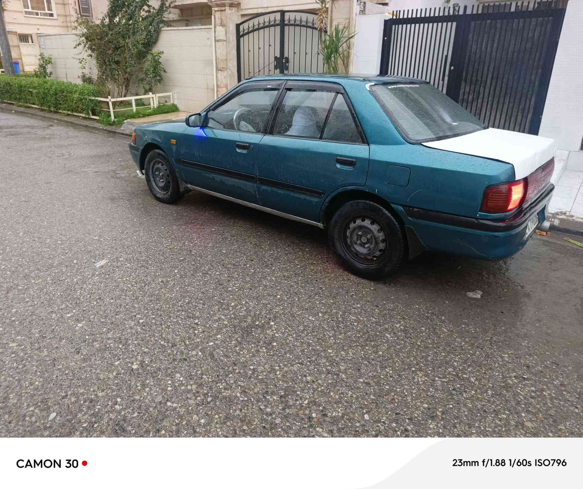 مازدا323 مۆدیل1993 مەکینە16بەخ تەبرید لەگەل سلف گەرمی زۆرباش رەقەموو سەنەوی تا 2030تازەیە فعس و هەزەی نوێ نرخی38$موبایل*********** هەولێر أربيل, العراق
