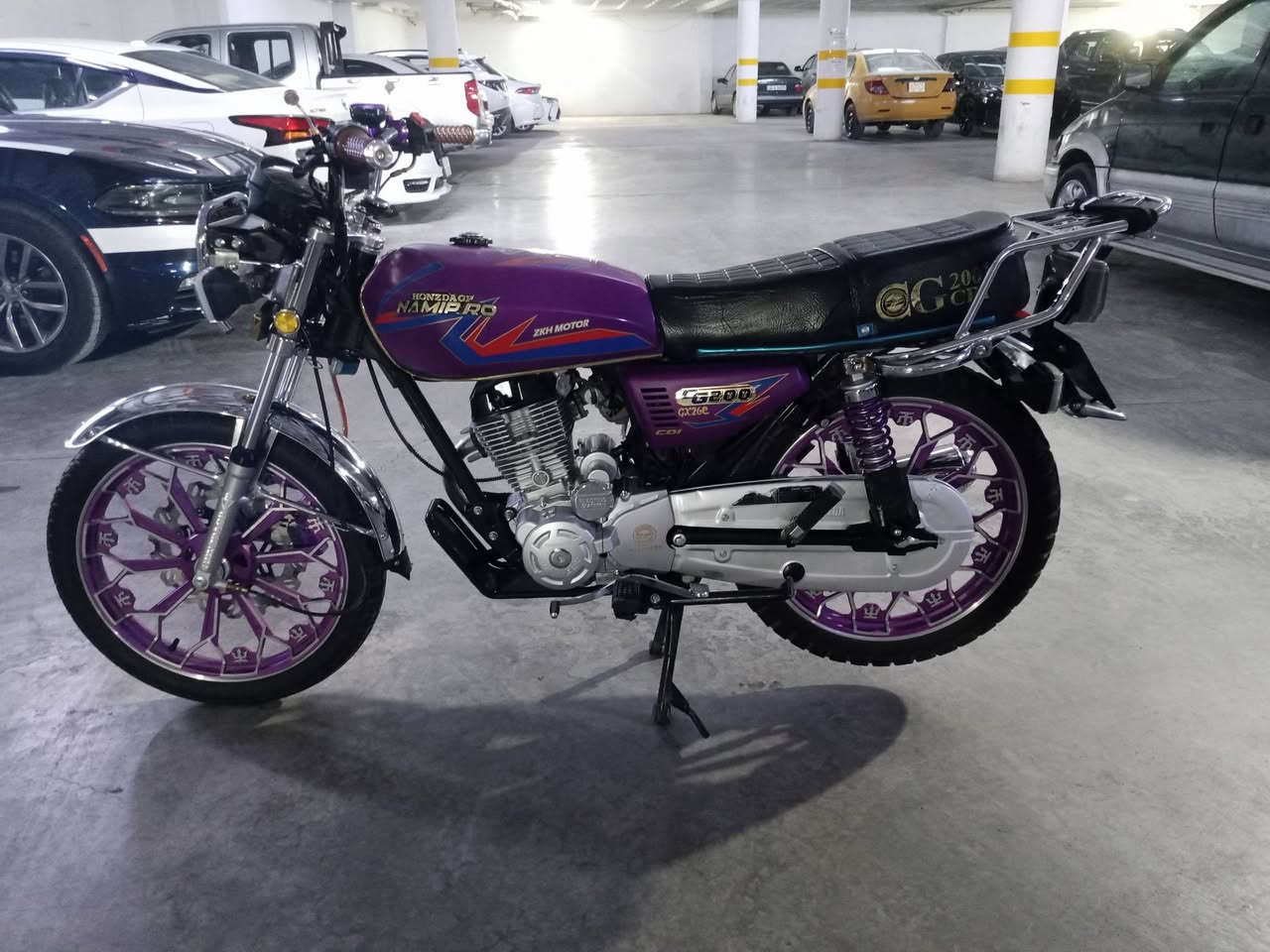 سلام عليكم دراجه نامي برو 2025 محرك 200cc كهربائية شرط مال جناي ماشيه١٧ الف نضيفه د مامتعوبه جديده سعره، 800 وبيه مجال بسيط اي ستفسار رقم *********** خاص ماجاوب
