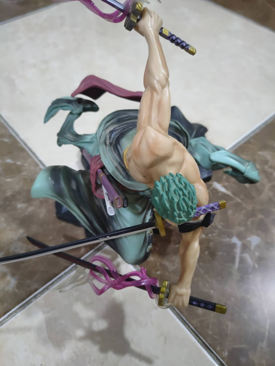 السلام عليكم
مجسمات one piece للبيع 

لوفي الصغير 15
لوفي الكبير 20
ايس الصغير 15
ايس الكبير 20 
سانجي الصغير 15
زورو الصغير 20
زورو الكبير 15
اللحية البيضاء 25
كل قطعة وبيها مجال للشراي 

بغداد/حي الأمانة 
الرقم ***********

