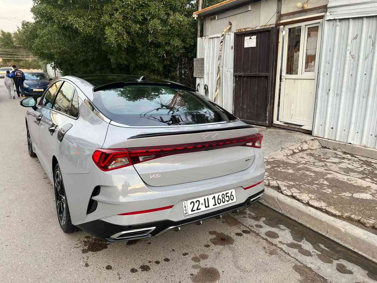 بسم الله الرحمن الرحيم..
السلام عليكم ..
K5جي تي لاين
موديل —٢٠٢٤ 
عداد المسافه ٩٠٠٠ميل ..
اللون اسمنتي 
وارد امريكي حادثهه كلش بسيط السونار مرفق بالصور 
مواصفات ال جي تي لاين المعروفه..
السعر ٢٢٥$مجال بسيط 
للاتصال ***********
