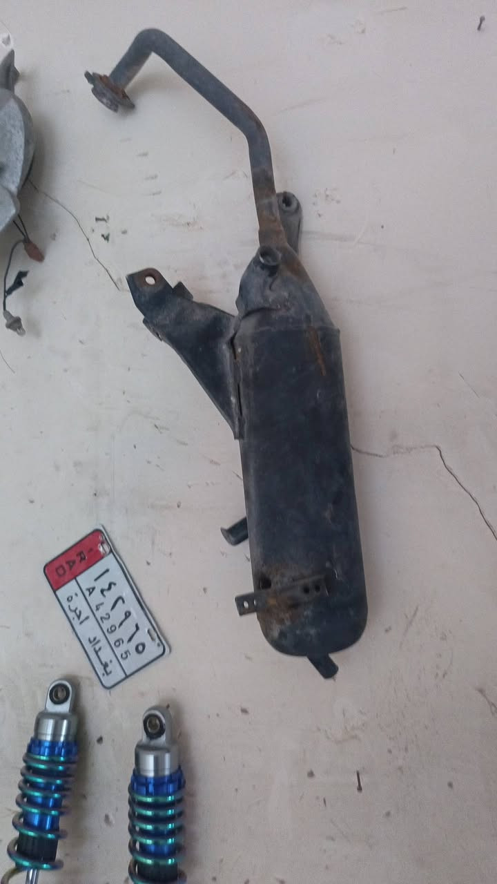 اللبيع توصيل ماعندي مكاني بغداد الزعفرانيه *********** سعارهه بيهن مجال واذا شلع تختلف 😊
1كفرات اصليات سعرهن 50
2صالنصه صجميه صوتهه حلوو سعرهه 75
3مكينه ماكس 140 سعرهه 75
4جامات بك لايت سعر القطعه 10
