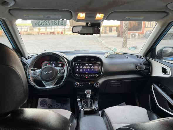 سلام عليكم 
كيا صول 2024 GT دخول جديد بدون رقم 

تحديد مسار 
رادار امامي خلفي 
شاشه كبيره 
تبريد شاشه 
داخل لونين ابيض واسود جلد 
اشاره بلمرايه 
ويل 18  
كيجات. دجتل 

حادثه تبديل بنيد فقط 

بيه ملاحظه بيه خسفه بلقماره بتحميل ومعدله )

السعر ١٦٠ وبيه مجال بسيط 
***********
