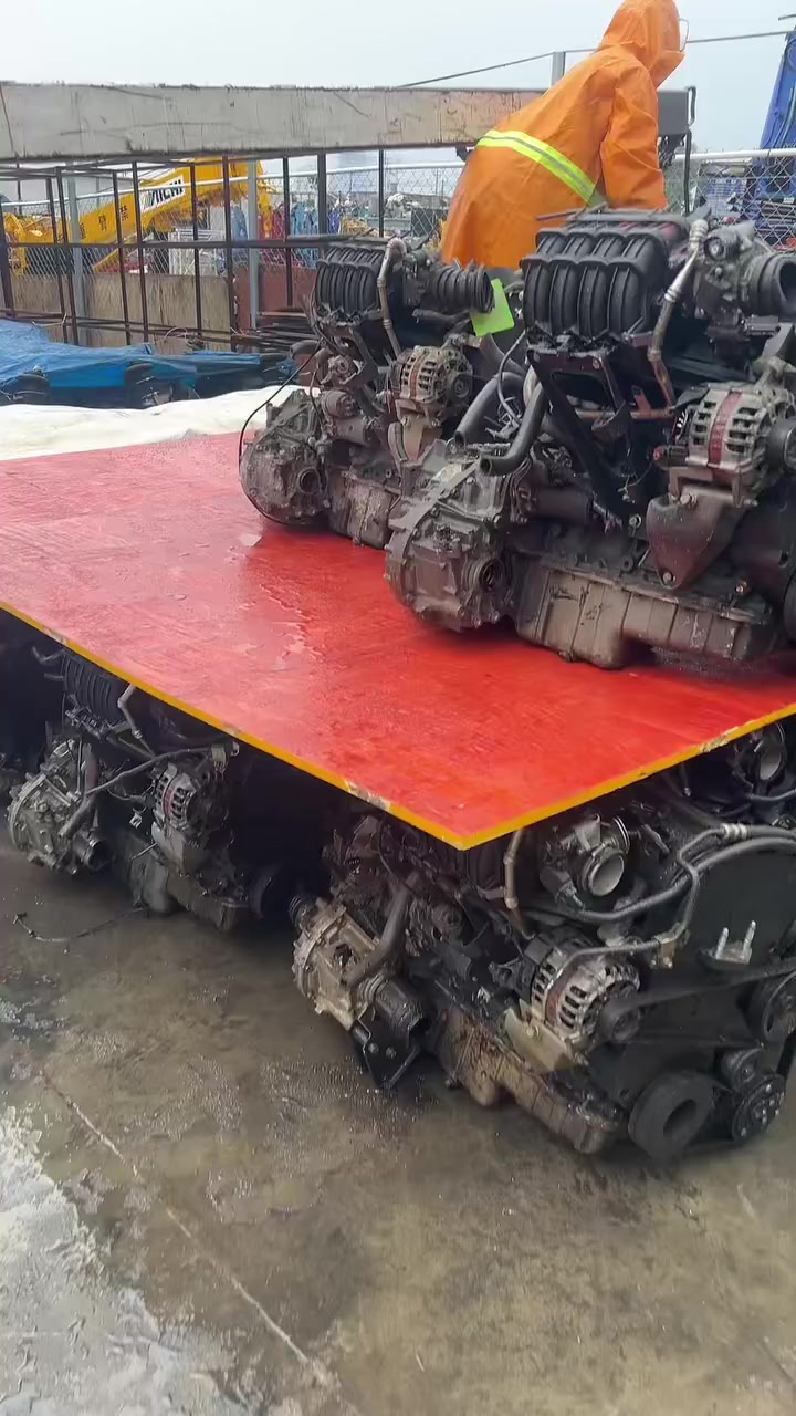 مولود و محمد صابر
محركات اوبترا. و افيو
ضمان 
أربيل صناعة شمالي 
***********
