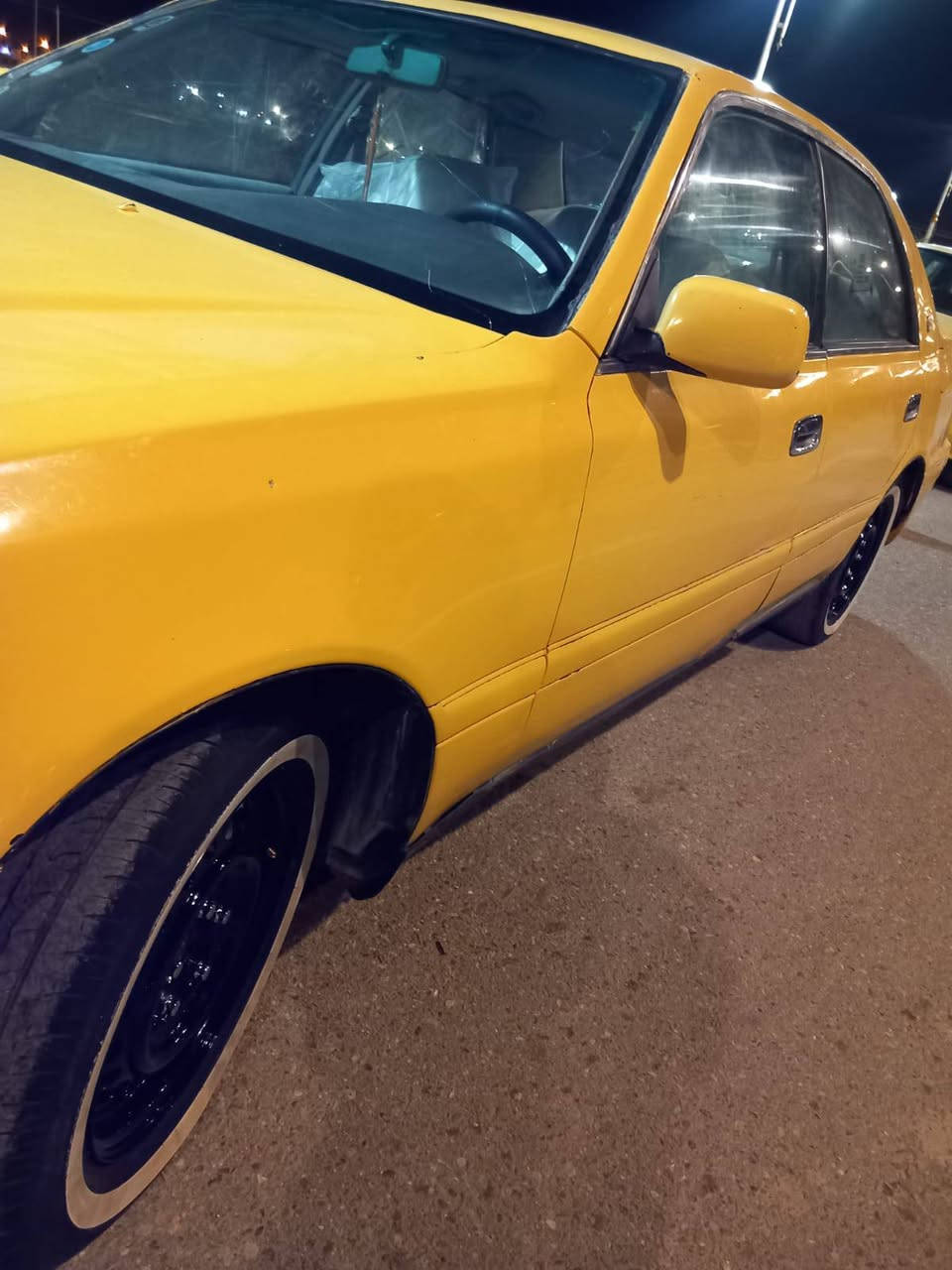 سلام عليكم مكلف بلنشر 
راس ثور فلات للبيع سياره كفاله كص ونقل حداديه حلوه تخم تاير غرفتها حلوه رقم بصره تحويل تريد وكاله حاضر كير محرك بشرط مكان السياره بصره استفسار اكثر اتصل وبخدمتك ***********السعر45وبيها مجال
