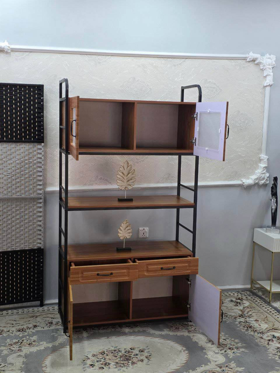 ✨ وصل الجديد يمّنا – رف أوفن عملي وأنيق ✨
🔥 رف أوفن بتصميم عصري
مناسب للمطبخ، الأوفن، أو التخزين
شكل راقي + استخدام عملي بكل بيت 👌
📏 القياسات:
▪️ العرض: ١٠٠ سم
▪️ الارتفاع: ١٨٠ سم
▪️ العمق: ٤٠ سم
✔️ ثابت ويتحمّل
✔️ تصميم عملي يوفر مساحة
✔️ ينسجم ويا كل الديكورات
💰 السعر: 165  دينار فقط 🔥
🚚 التوصيل مجاني
✔️ داخل بغداد
✔️ لجميع المحافظات بغداد, العراق


**إذا كنت صاحب هذا الإعلان وتريد حذفه لأي سبب، رجاءا أرسل رسالة إلى الدعم الفني**