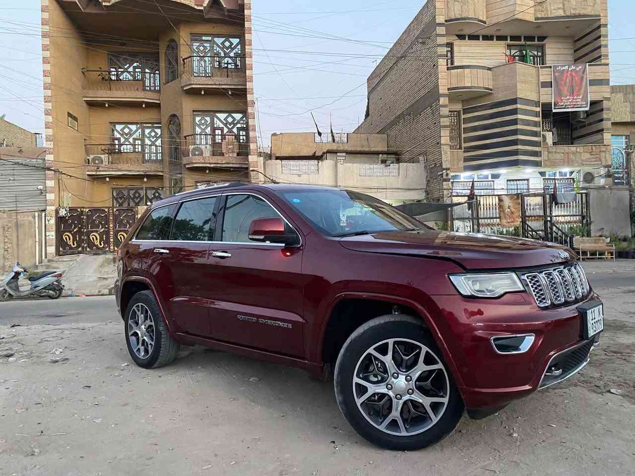 السلام عليكم
جيب اوفرلاند موديل 20 
كفاله عامه من صبغ وتبديل ومكينه وكير 
بيها بارد اربع صابع بالباب وره سايق 
ماشيه سياره 100 ك 
ابسمي شخصيا 
معروفه موصفات الاند 
مكاني الشعله بغداد 
السعر 290 
رقمي ***********
