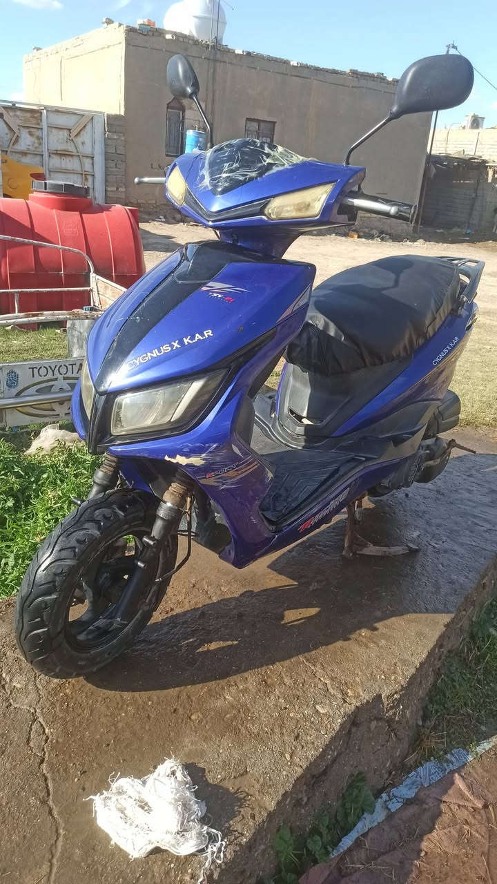 السلام عليكم سكنس 6x للبيع موديل 21 مكينه برغي مامفتوح بيها السعر 400 متواجد ماسنجر ***********
