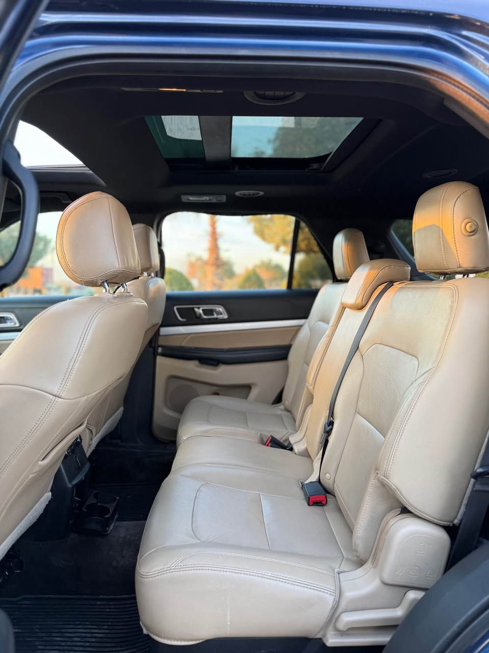 ford expluer 2016 
فول فول پانؤراما كوشت سارد گه رم شغال قبات ٧ نه فه ري ناو زه رد ٣ گير بسمه دبل اكسل 
٢ ده  گاو بستك جاملغ لي خشاوه بوته بوياغ پشتو بيش كه پسا بي زوري بي ارباگ 
گيرو مكينه به شه رت نه كرايته وا شرط 
شوين:هه ولير 
سعر:١٦٧$💵
*********** 
فايبر//واتسئاپ أربيل, العراق
