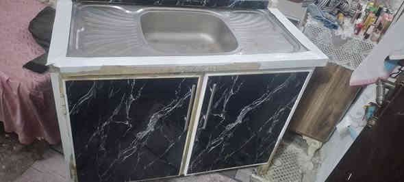 طباخ 4 عيون شغال كله مابي اي عيب  وكاونتر ابو السنك خانتين نضيف  كلهن ب60.  الي يريدهن يجي ياخذهن. ***********
بغداد مدينه الصدر
