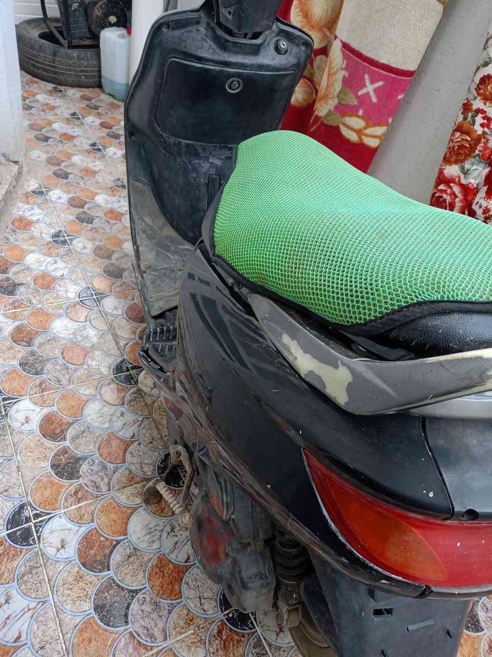 فراشة مفتوحه ونقصها كهربائية للبيع بابل حي الجزائر ***********
